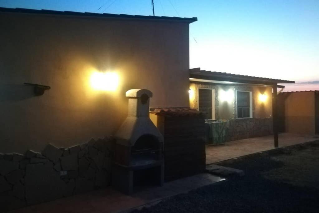 Villa Emma Con Panorama Etna A 10 Minuti Dal Mare 伦蒂尼 外观 照片