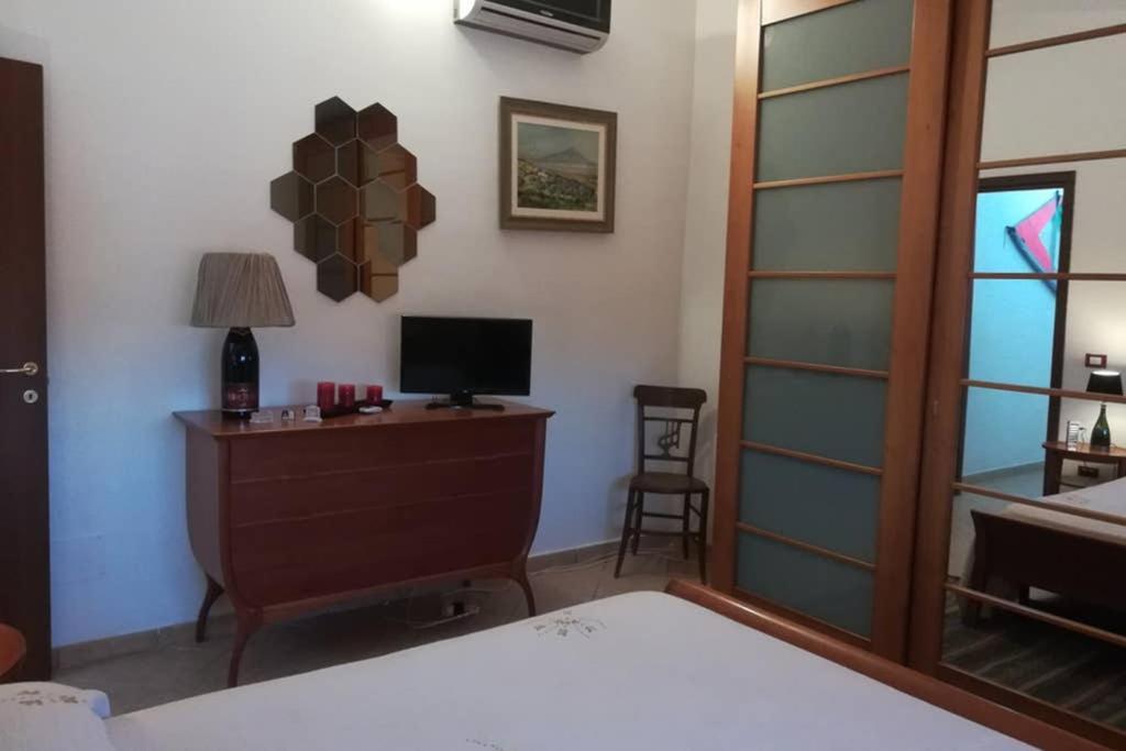 Villa Emma Con Panorama Etna A 10 Minuti Dal Mare 伦蒂尼 外观 照片